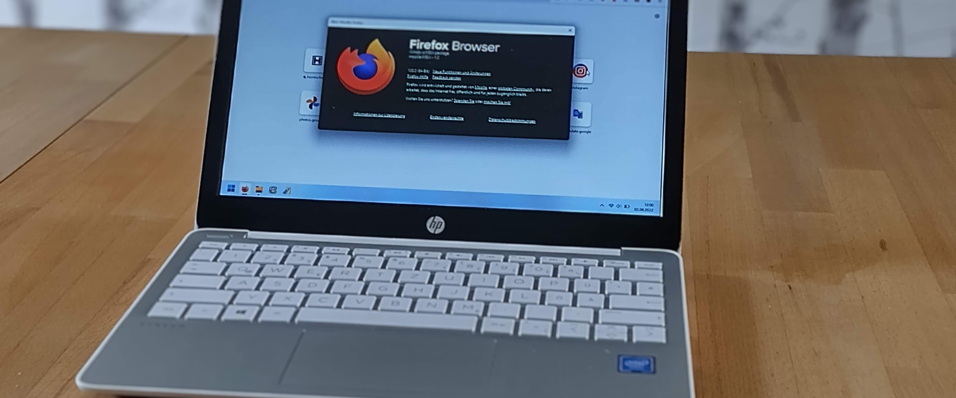 Windows Notebook mit gestartetem Firefox